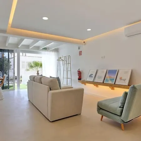 New - Amazing By The Apartment *