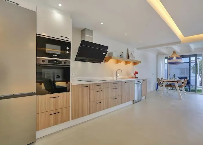 New - Amazing By The Corralejo